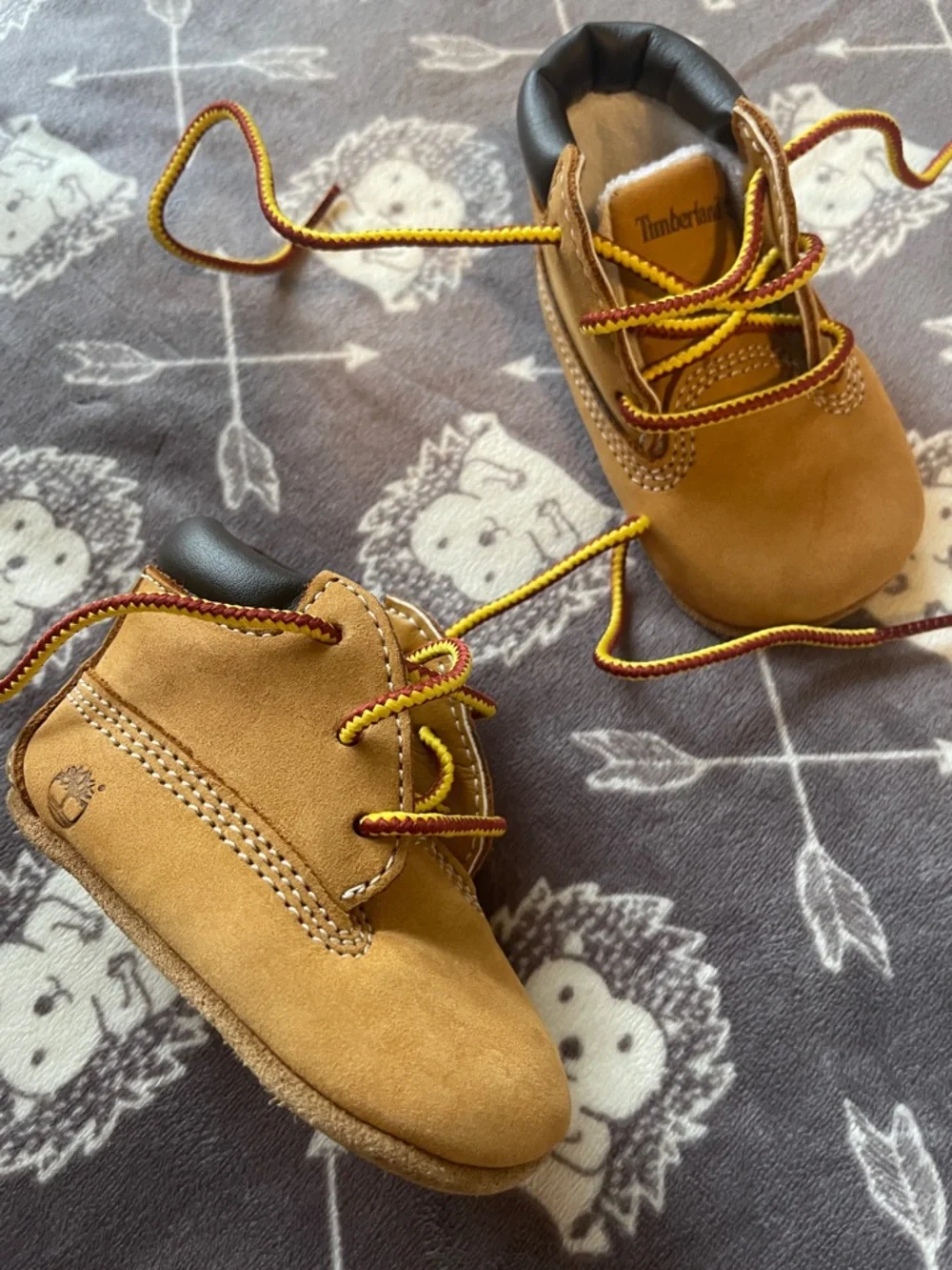 Timberland Baby Wheat Nubuck Lace-Up Booties with Yellow & Brown Laces ***